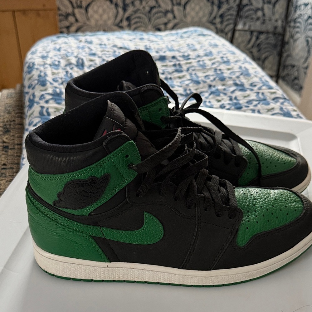 Nike AIR JORDAN 2.0 Black Green High-Top Sneakers 10.5